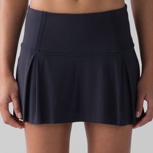 Lululemon Lost In Pace Skirt Midnight Navy